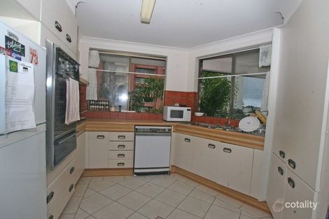 Property photo of 8/6 Peak Avenue Main Beach QLD 4217