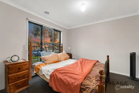 Property photo of 7 Hawkstone Road Manor Lakes VIC 3024