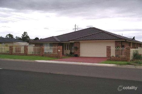 77 Grant St, Hillvue, NSW 2340