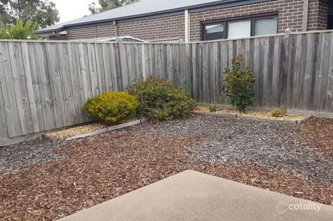 Property photo of 3 Katahdin Terrace Cranbourne North VIC 3977