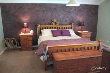 Property photo of 36 Naunton Crescent Eden Hill WA 6054