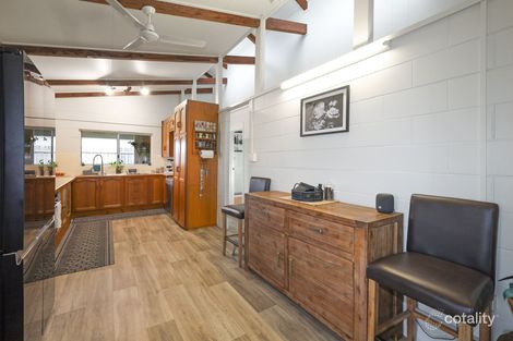 Property photo of 40 Campwin Beach Road Campwin Beach QLD 4737