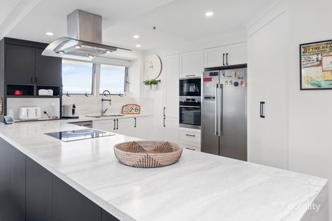 Property photo of 13/12 Commodore Drive Surfers Paradise QLD 4217