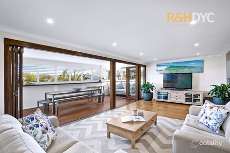 Property photo of 30 Narrabeen Park Parade Warriewood NSW 2102