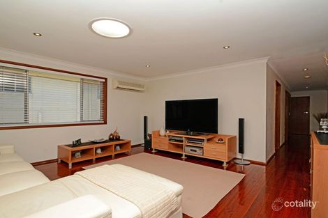 Property photo of 15 Carlisle Row Fishing Point NSW 2283