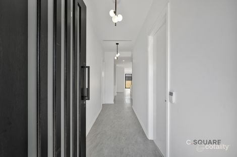 Property photo of 31 Janoli Street Mickleham VIC 3064