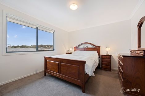 Property photo of 36 Valencia Boulevard Doreen VIC 3754
