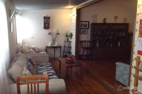 Property photo of 32 Culling Street Narromine NSW 2821