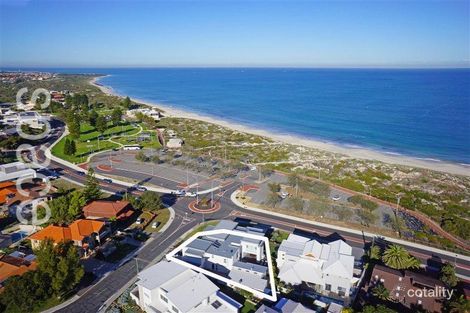 Property photo of 28 Oceanside Promenade Mullaloo WA 6027