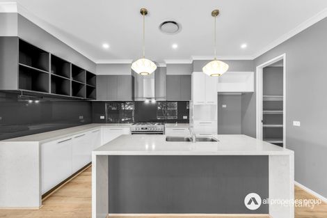 Property photo of 15 Shilin Street Yarrabilba QLD 4207