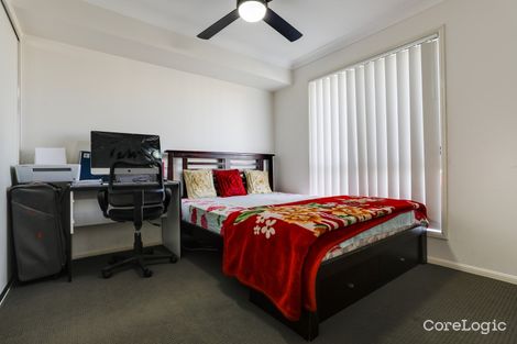 Property photo of 1/82 South Quarter Drive Loganlea QLD 4131