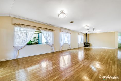 Property photo of 11 Brantwood Approach Hocking WA 6065
