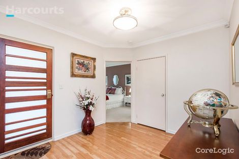 Property photo of 11 Brantwood Approach Hocking WA 6065