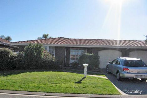 1/4 Hansen Ct, West Lakes Shore, SA 5020