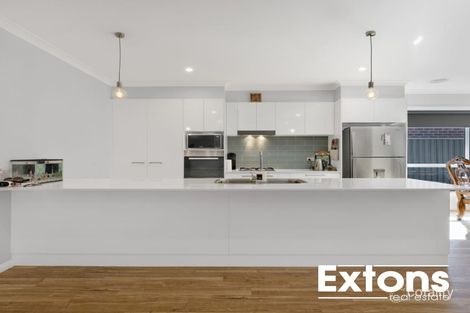 Property photo of 56 Robinson Way Yarrawonga VIC 3730