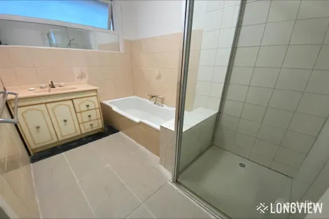 Property photo of 21 Merrick Crescent Glen Waverley VIC 3150