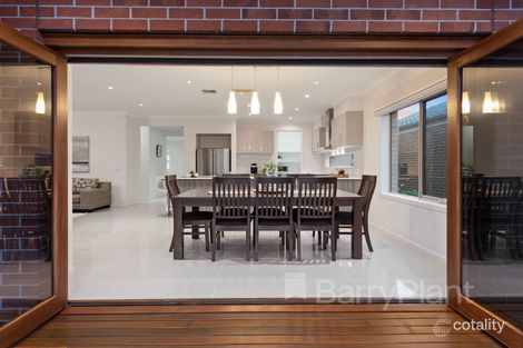 Property photo of 11 Artesian Avenue Wantirna South VIC 3152