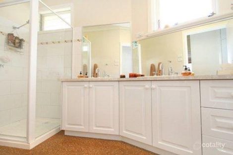 Property photo of 6 Kiandra Court Frankston VIC 3199