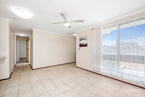 Property photo of 12 Becket Court Camillo WA 6111