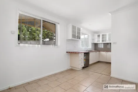 Property photo of 2 Bonnor Street Kelso NSW 2795