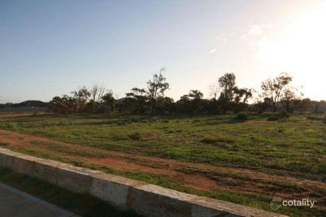 5 Bottlebrush Cl, Woorree, WA 6530