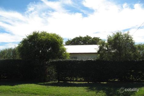 9 Don St, Lowood, QLD 4311