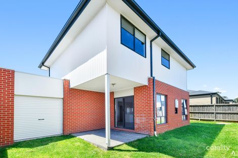 Property photo of 41 Barley Crescent Clyde North VIC 3978
