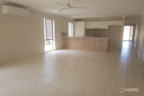 Property photo of 16 Beckworth Boulevard Tarneit VIC 3029