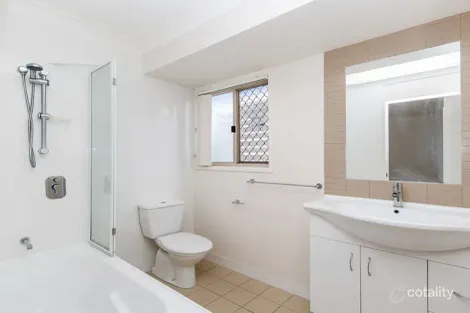 Property photo of 2/64 Brookfield Road Kedron QLD 4031