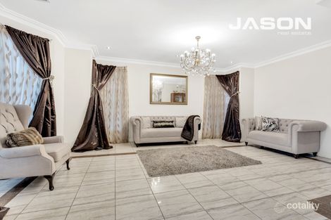 Property photo of 4 Fraserburgh Crescent Greenvale VIC 3059
