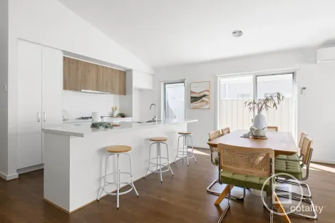 Property photo of 14 Santa Rosa Circuit Rosebud VIC 3939