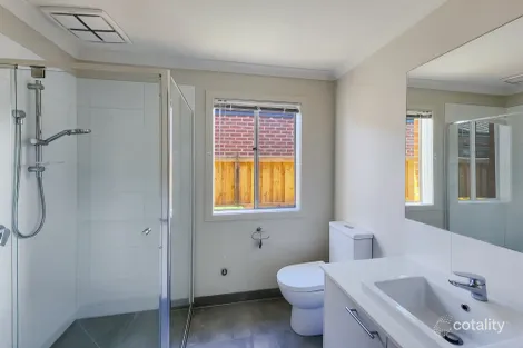 Property photo of 303 Boundary Road Mount Duneed VIC 3217