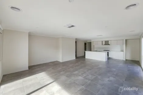 Property photo of 303 Boundary Road Mount Duneed VIC 3217