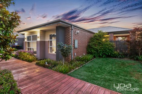 Property photo of 6 Botanical Drive Caroline Springs VIC 3023