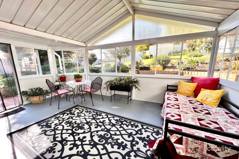 13 Barwang St, Young, NSW 2594