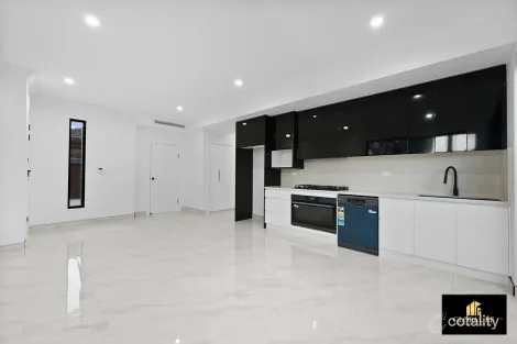 Property photo of 27 Hill Road Lurnea NSW 2170