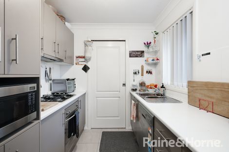 Property photo of 3/4 Illoura Street Wallsend NSW 2287