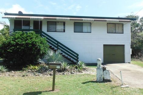 6 Grove Cres, Beachmere, QLD 4510