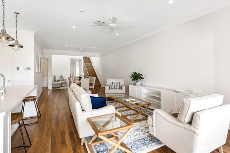 Property photo of 24 Stevens Street Yeronga QLD 4104