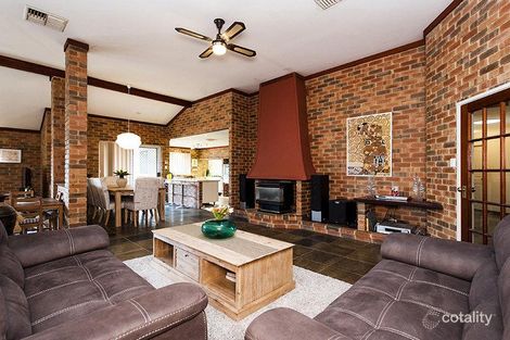 Property photo of 34 Tea Tree Way Thornlie WA 6108