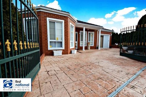 23 Truscott Ave, Roxburgh Park, VIC 3064