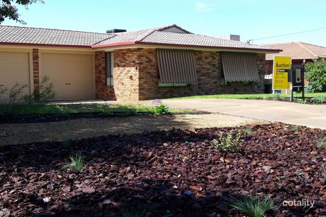 Property photo of 3 Patamba Street Kooringal NSW 2650