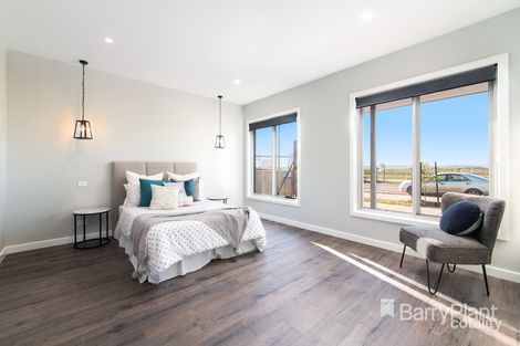 Property photo of 122 Jardin Road Wollert VIC 3750