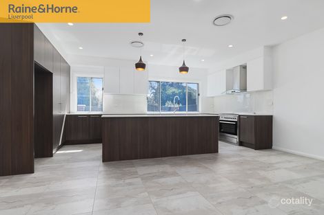 Property photo of 10 Huon Crescent Holsworthy NSW 2173