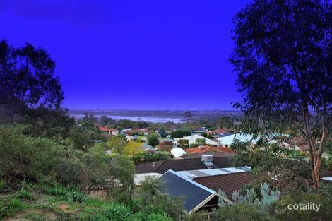 Property photo of 8 Kestrel Mews Edgewater WA 6027