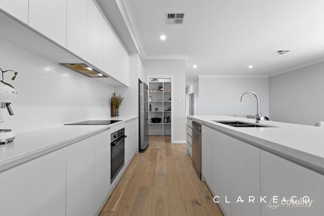 Property photo of 43 Tillage Drive Lochinvar NSW 2321