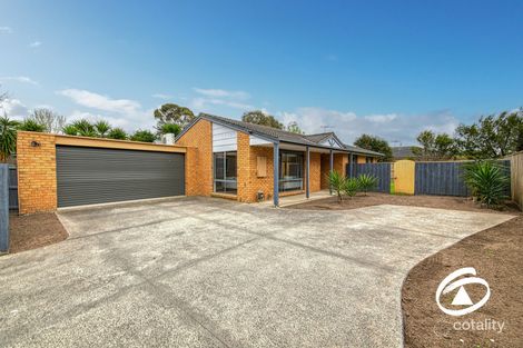 Property photo of 3/13 Pakenham Road Pakenham VIC 3810