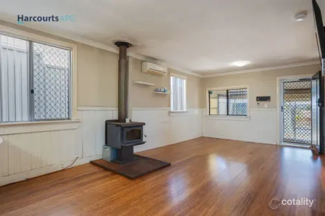 Property photo of 125 Wittenoom Street Collie WA 6225