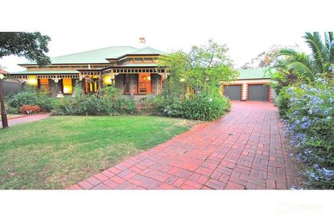 43 Edwards Rd, Kennington, VIC 3550