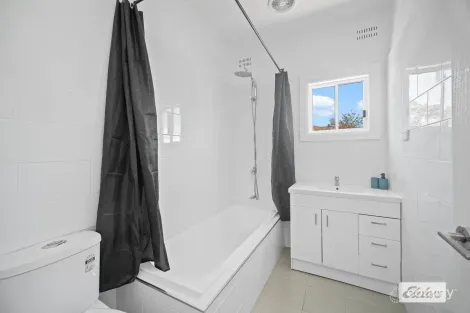 Property photo of 38 Eric Street Taree NSW 2430